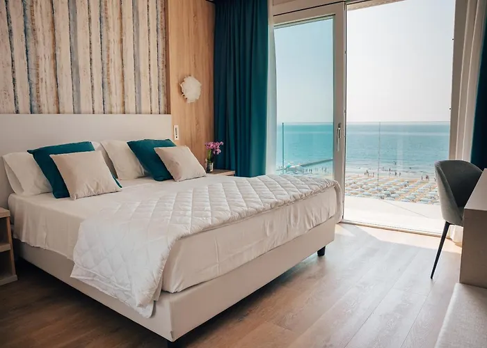 Luxury hotel only: Hotel Galassia Suites & Spa